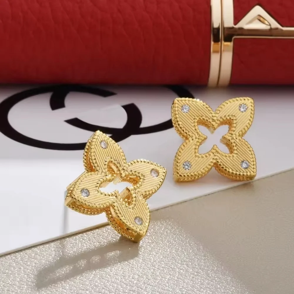 Luxury Gold Floral Earrings - Picture 4 of 7